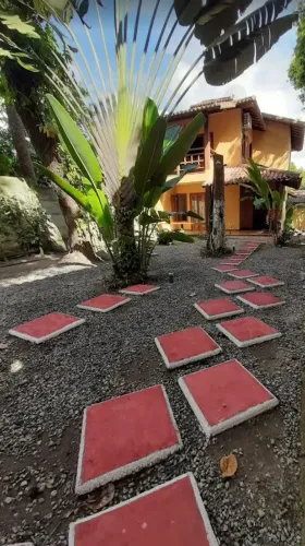 Casas  Mobiliada para Temporada com 2 dormitórios  em Arraial D'Ajuda-Porto Seguro- Bahia 