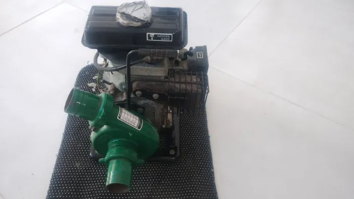 MOTOR BOMBA Á GASOLINA, R$ 850,00