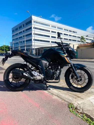 YAMAHA FAZER 250 2024