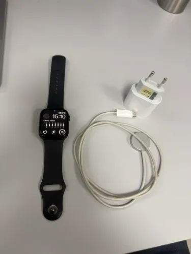 Apple Watch Series 8 GPS - 45 mm Pret