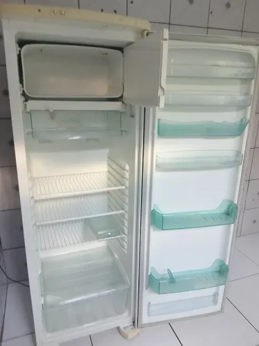 Geladeira usada