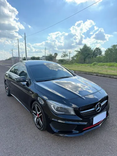 Mercedes-Benz CLA-250 Sport 4matic 2.0 16V 211cv Aut. 2015