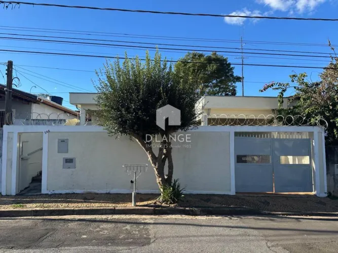 Casa à venda no bairro Vila Aurocan em Campinas - SP