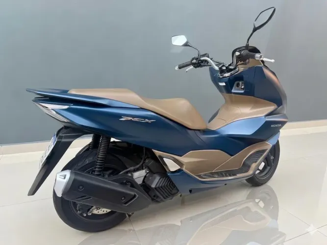 Honda PCX 2024