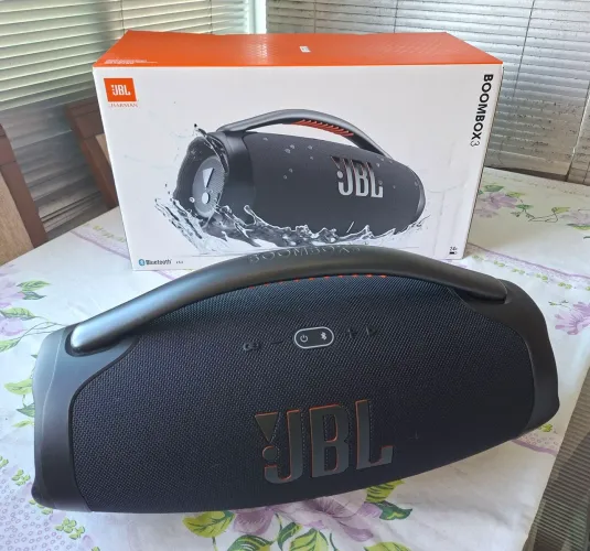 CAIXA SOM BOMBOX 3