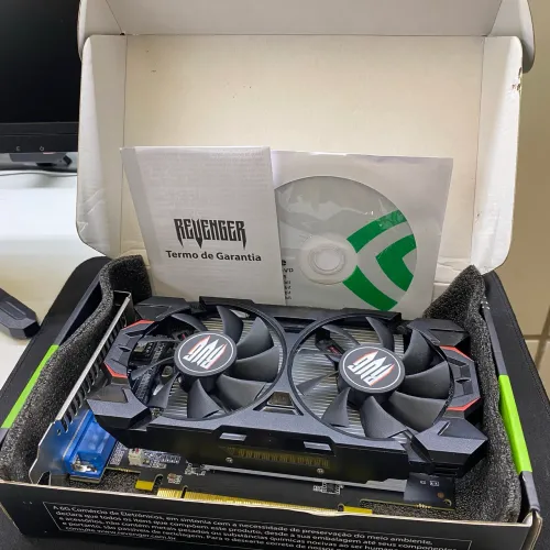 GTX 750 4GB 2 meses de uso