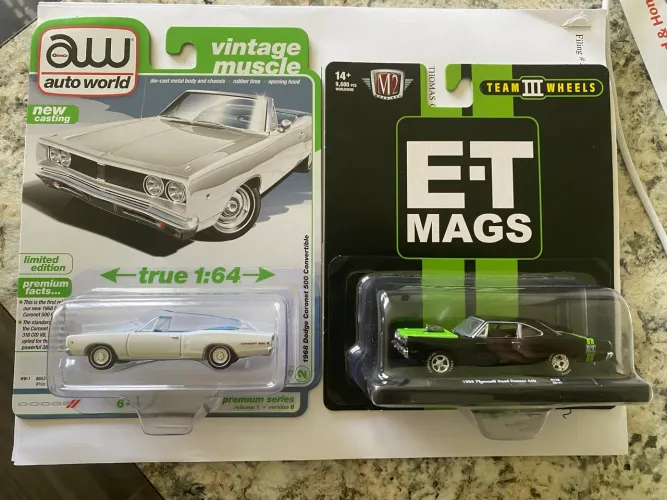 M2 machine  1969 dodge coronet 500 convertible and 1969 Plymouth road runner 440 