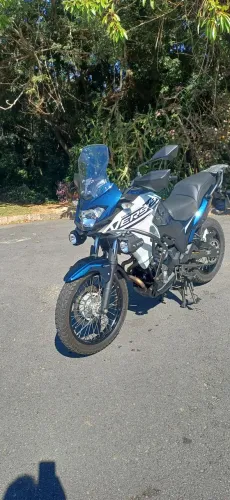 OPORTUNIDADE! Km baixíssimo e Garantia de fábrica.