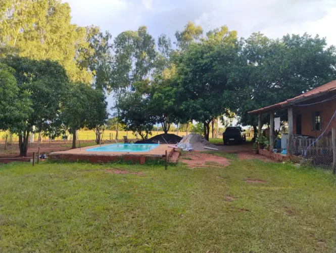 CÓD. 472 CHÁCARA A VENDA COM CASA E LAZER NOVA ALVORADA/MS