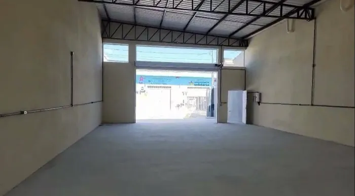 Galpão para locação na Vila Haro - Zona Leste - Sorocaba SP.