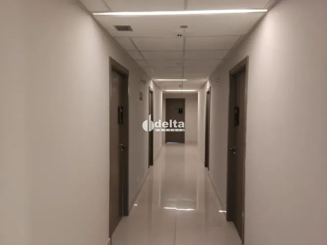 Sala disponível para locação no bairro Granja Marileusa em Uberlândia-MG
