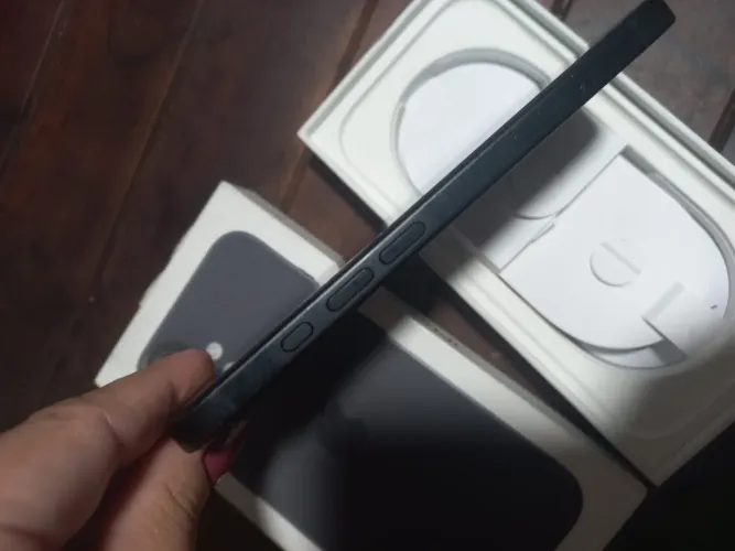 iPhone 16 128GB