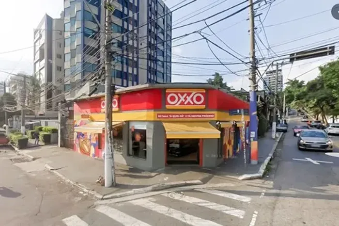 Loja de rua para venda em Vila Madalena, 180m²