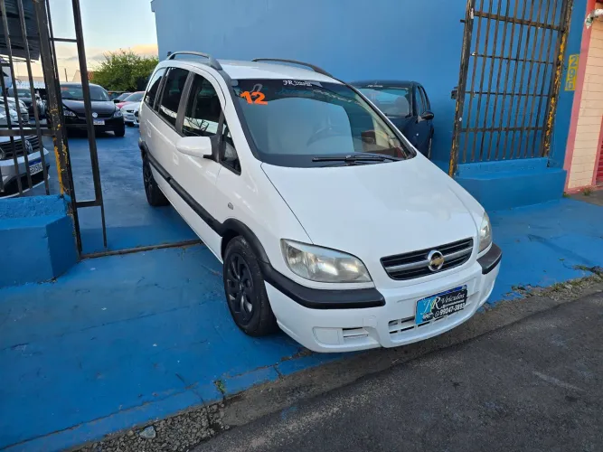 Chevrolet Zafira Comfort 2.0 MPFI Flexpower 8V 5P 2012