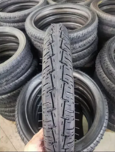 Pneus para moto