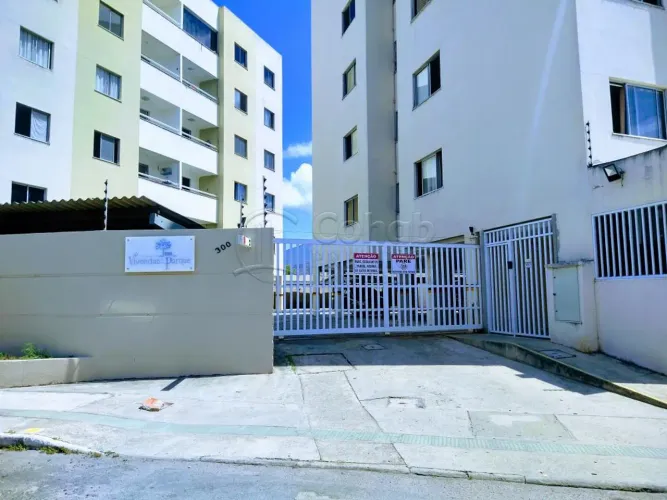 Apartamento no Cond. Vivendas do Parque, a poucos minutos do Aracaju Parque Shopping.