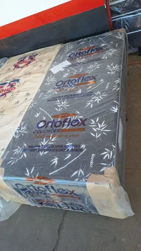 Cama de solteiro