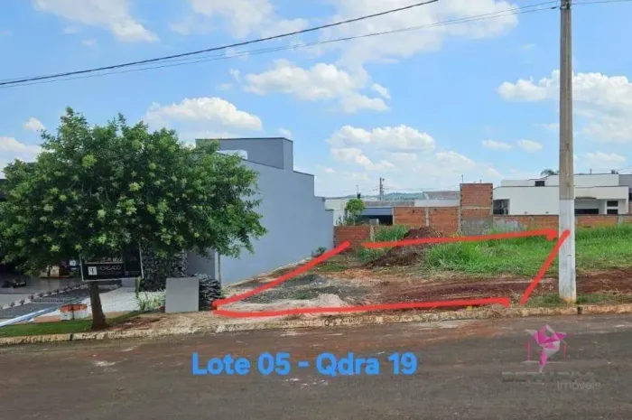 Terreno à Venda - Santa Helena