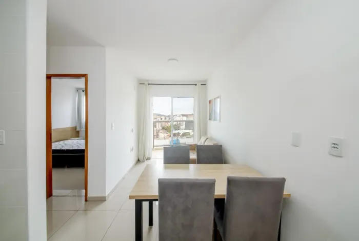 Apartamento mobiliado com vista e localização privilegiada para venda