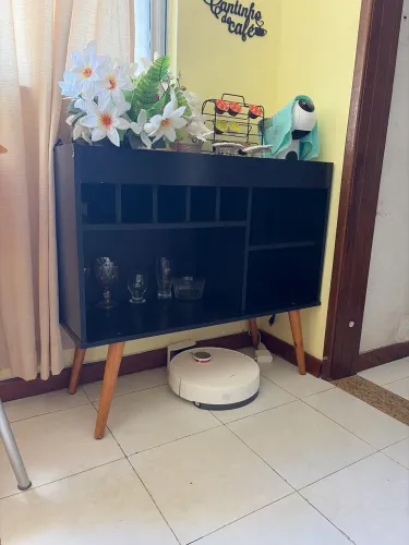 Aparador/adega e barzinho
