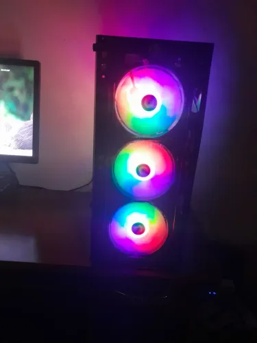 PC Gamer, i7 2600 3.40GHz, RX 550 4GB, 16GB RAM (2x8GB) *Não entrego*