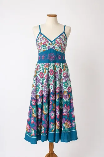 Vestido Floral Boho Midi Tamanho P | Neha indiano