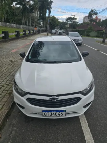 Chevrolet Joy Plus Black Ed.1.0 8V 4P Flex MEC 2021
