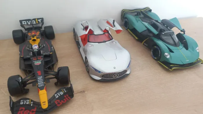 Miniaturas de Ferro