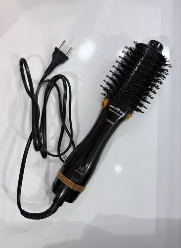 Escova Modeladora Britânia Compact Bivolt