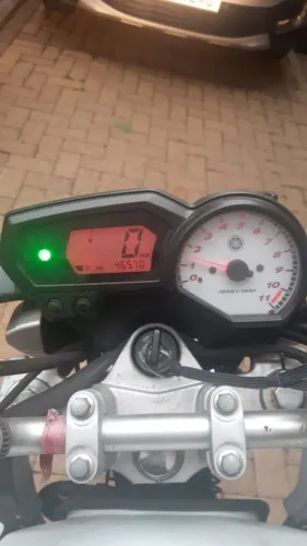 Fz250 moto bem conservada 