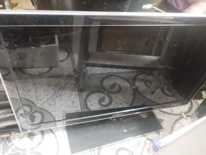 Lotes de 8 tvs para reparo no precinho só 400 tudo