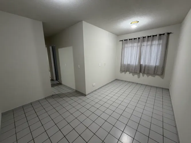 Apartamento de 3 quartos no condomínio Acácias 1