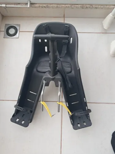 Cadeirinha infantil bicicleta