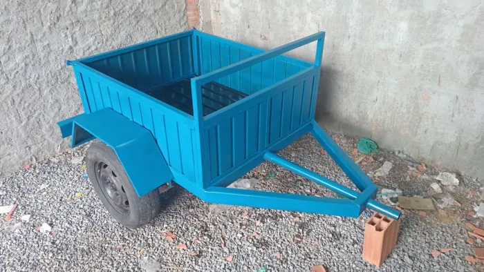 Oportunidade carretinha reboque para cmoto ir carro troco por moto $ 3.800.00