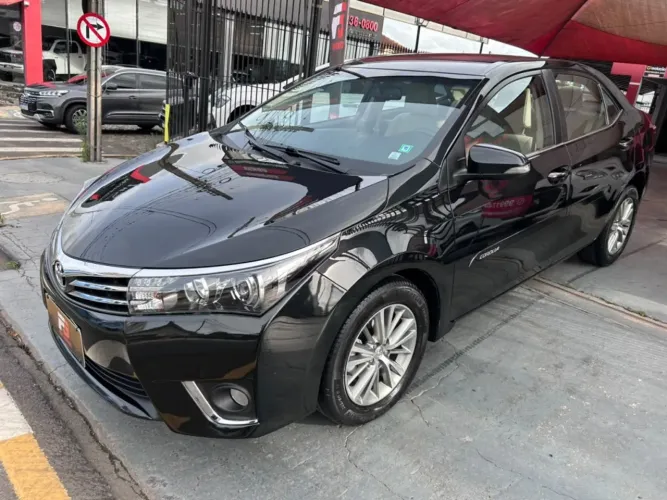 Toyota Corolla Altis 2.0 Flex 16V Aut. 2017