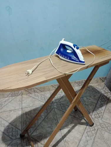 Kit mesa de passar roupa+ ferro promoção