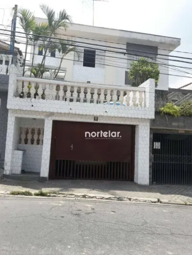 Sobrado com 4 dormitórios à venda, 200 m² por R$ 590.000,00 - Vila Assunção - Santo André/