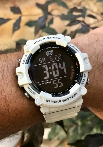 Relógio CASIO Standard AE-1500wh-8b2vdf