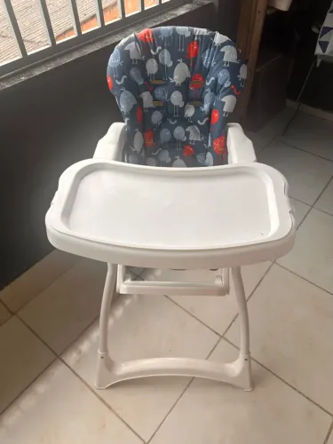 Cadeira de alimentação infantil Burigotto