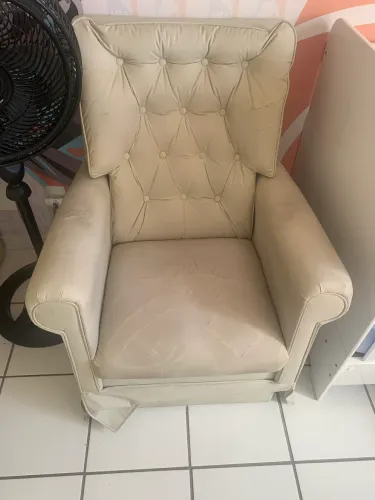 Poltrona com balanço 
