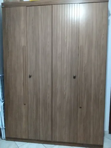 Guarda Roupa 4 Portas Santos Andirá - Jatobá