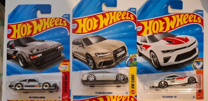 3 HOTWHEELS LACRADOS NOVOS PROMOÇÃO