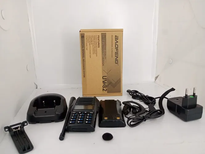 *PROMOÇÃO*<br>*RADIO COMUNICADOR UV-82*<br>*138,99/14*