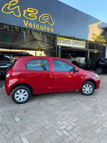 Toyota Etios X 1.3 Flex 16V 5P Mec. 2015
