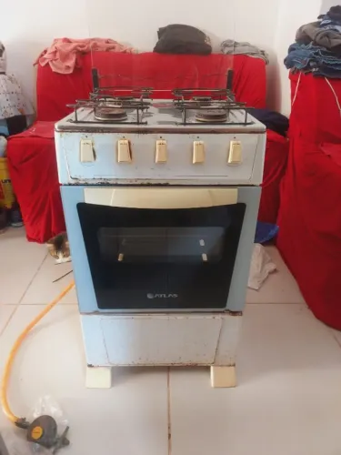 Fogão 4 bocas usado