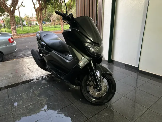 Yamaha NMax 160