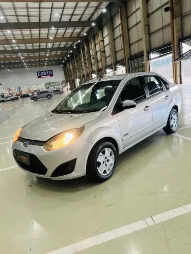Ford Fiesta Sed. 1.6 8V Flex 4P 2013