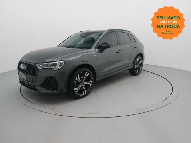 Audi Q3 SPB Perf. Black 2.0 TFSI Tipt. Quat. 2024