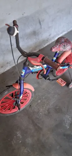 Bicicleta aro 16 bandeirante show