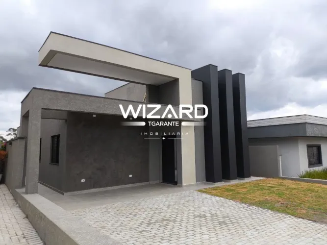Casa de Condomínio em Atibaia, 3 dormitórios, área gourmet, piscina, para venda com 360m²